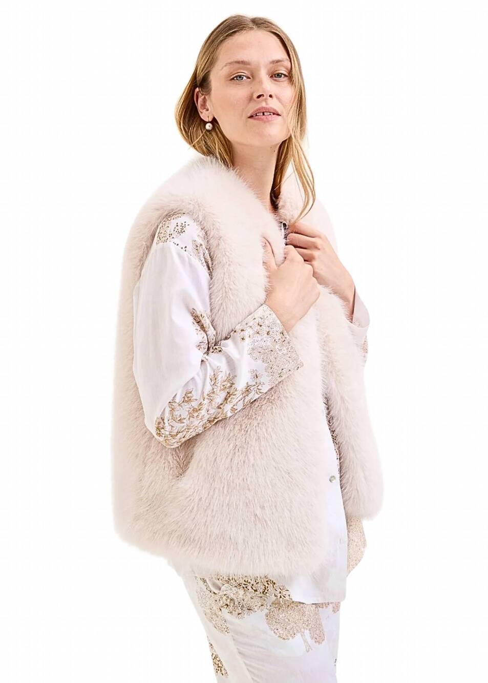 NEW LAURENCE TAVERNIER colette faux fur vest in cream